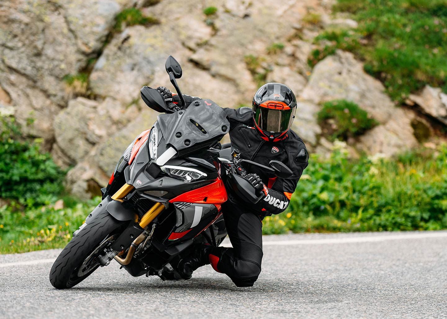 www.cycleworld.com