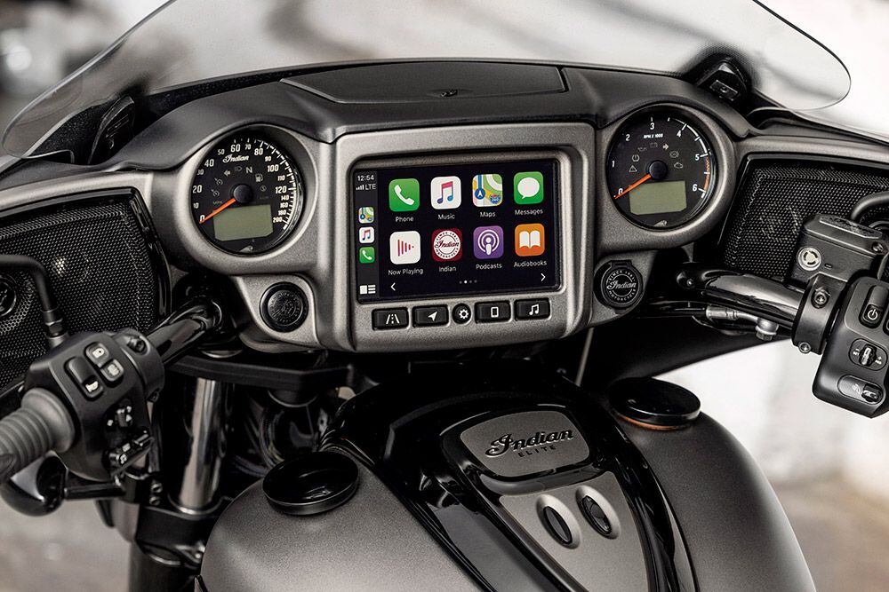 The Ride Command infotainment system features Apple CarPlay, turn-by-turn navigation, GPS, and controls the 400-watt audio system.