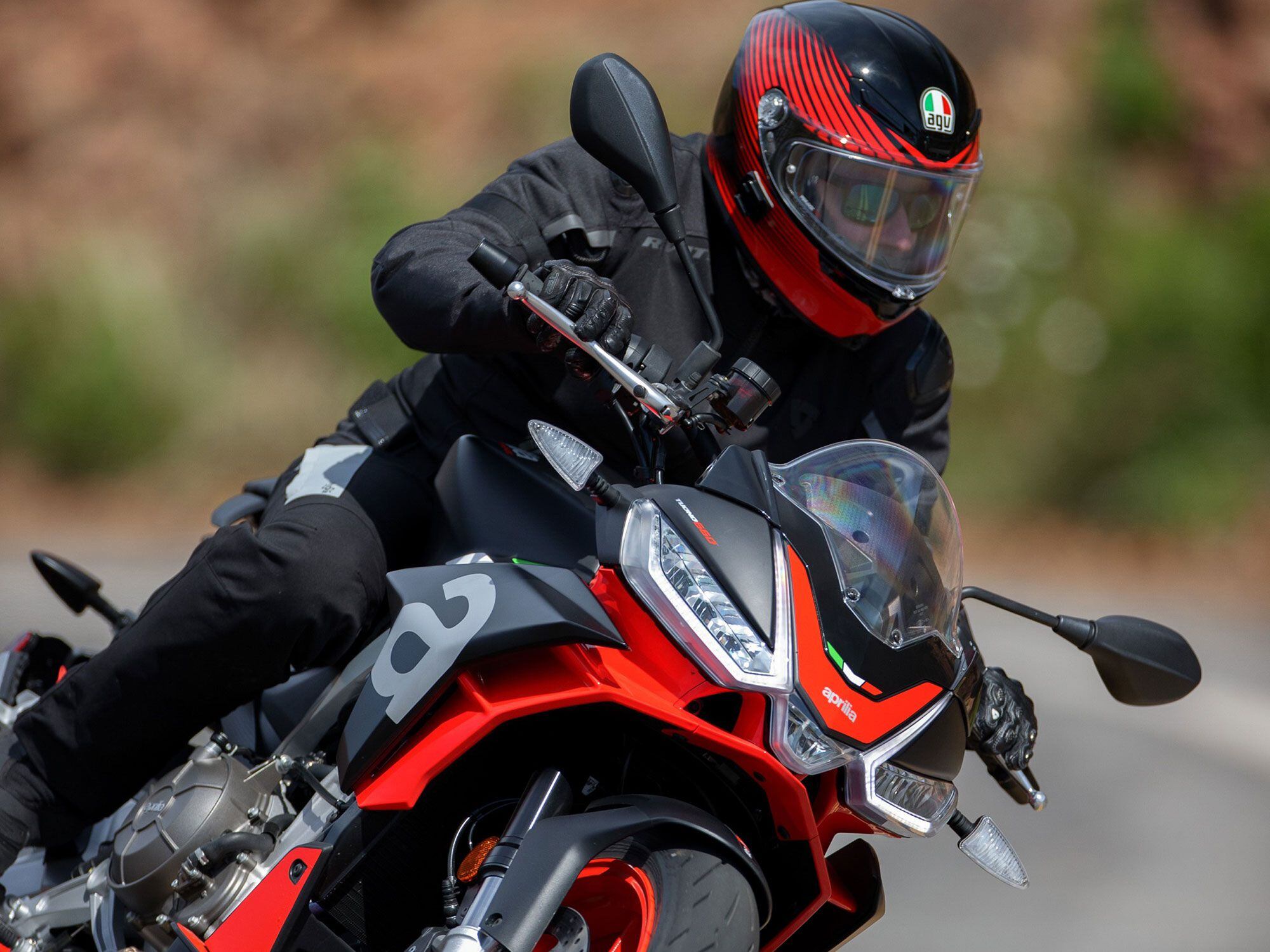 Aprilia’s new 2021 Tuono 660 is set to hit North American dealers sometime this spring.
