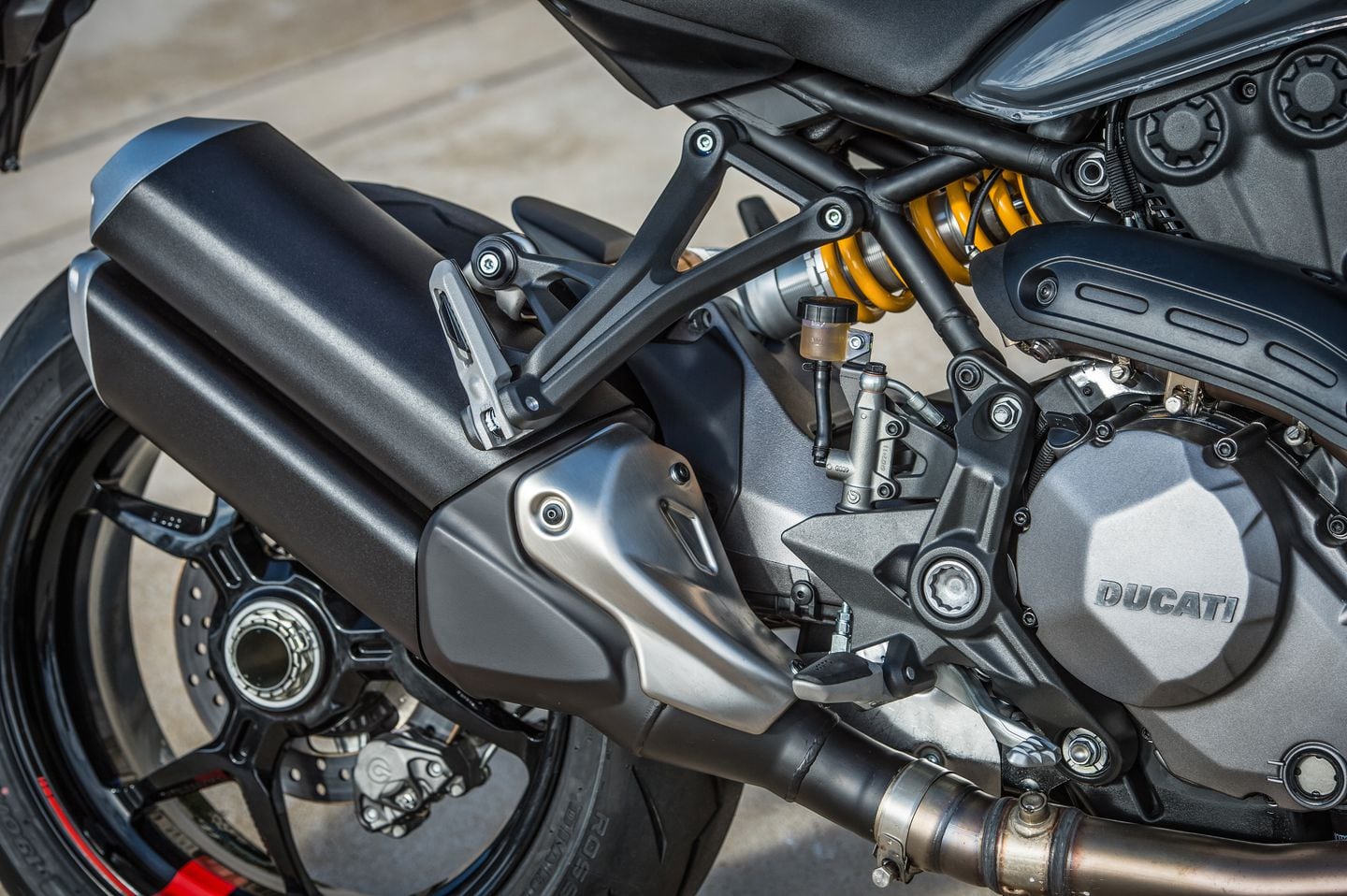 Ducati Monster 1200s stock