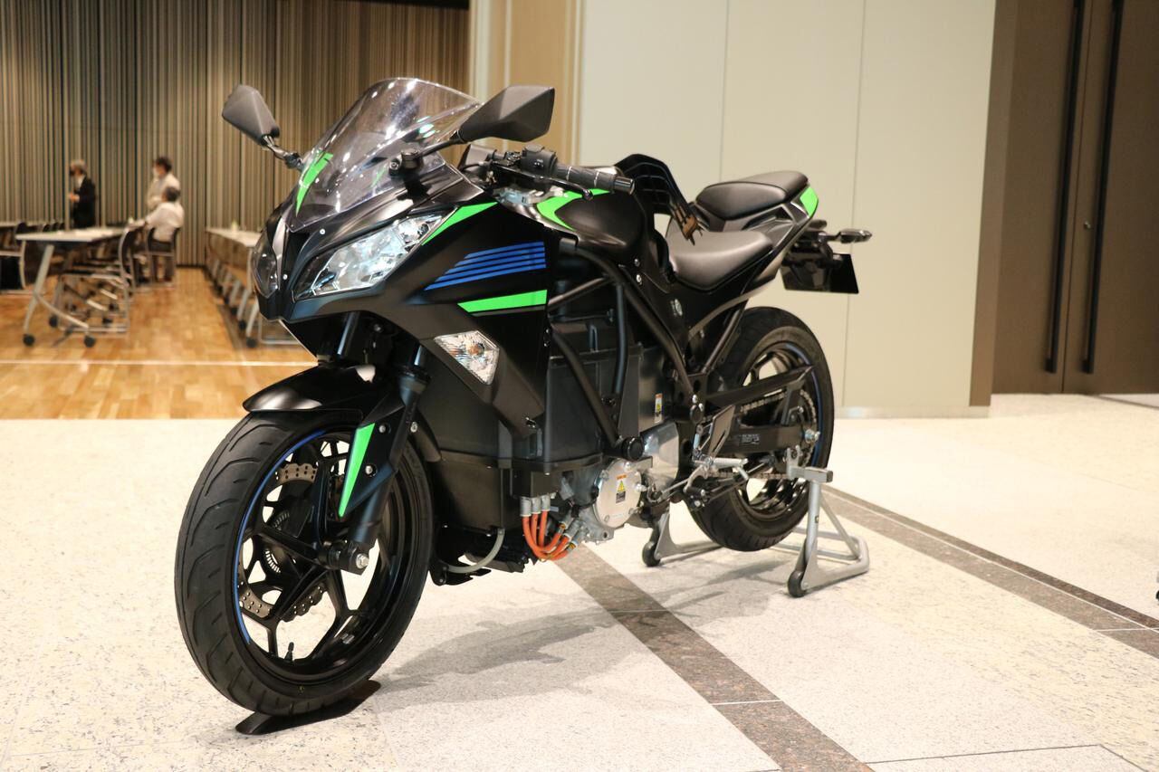 The electric prototype wears new graphics but likely doesn’t reflect the final design of a production model.