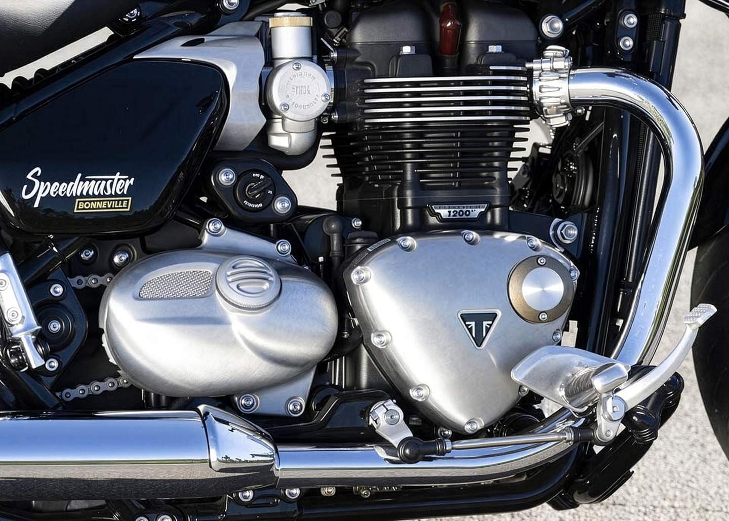 2026 Triumph Bonneville Speedmaster First Ride | Cycle World