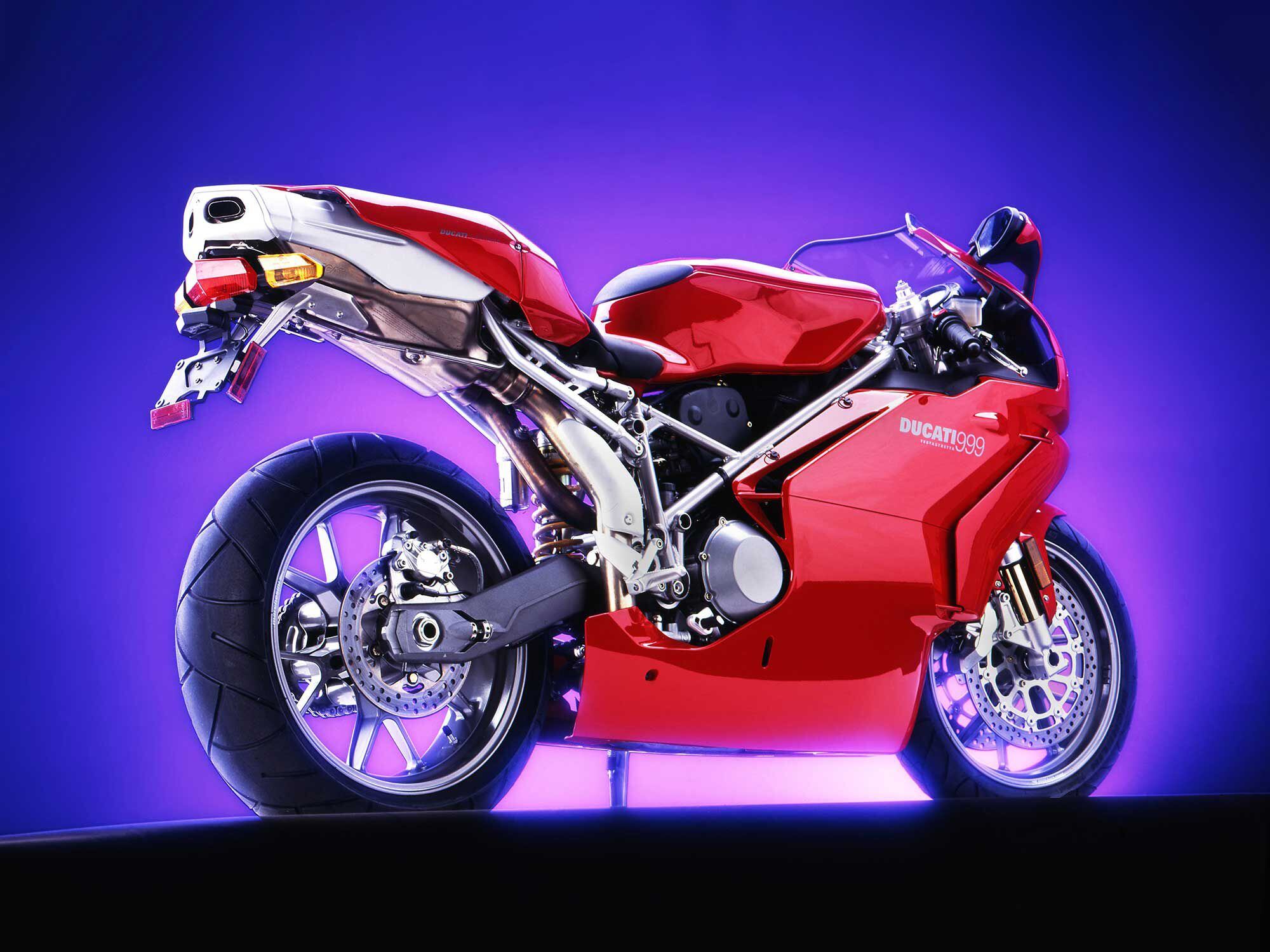 When the 999 was first shown, Ducati fans around the world were shocked by the huge styling change.