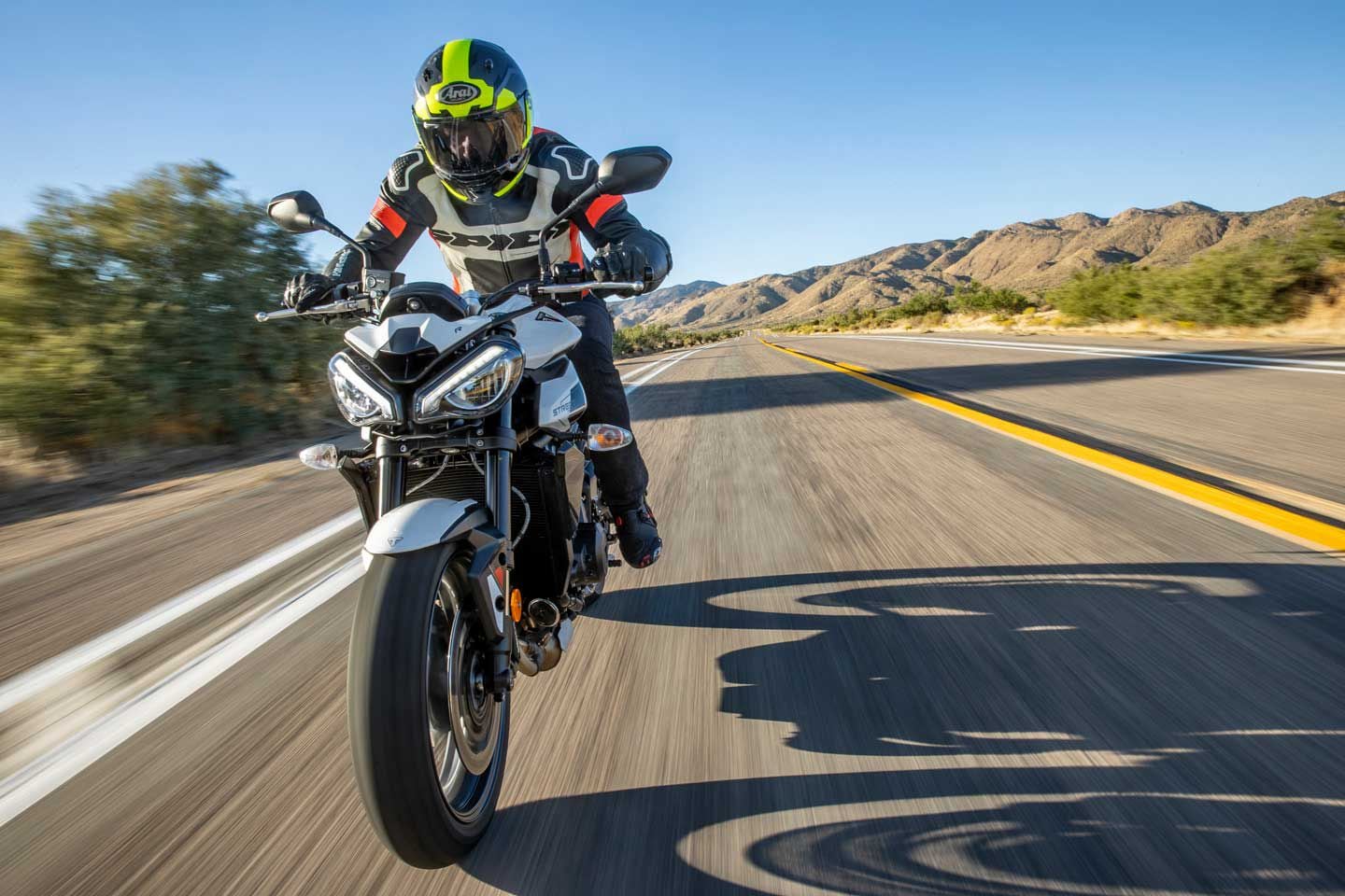 City slicker by weekday, canyon carver by weekend.