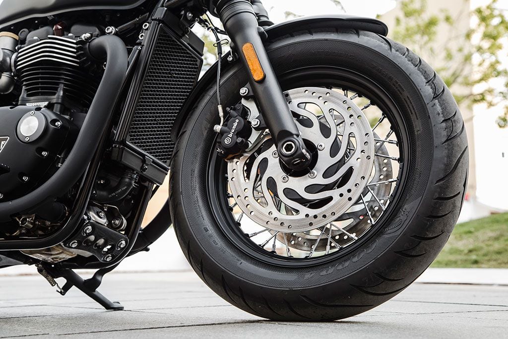 2018 Triumph Bonneville Bobber Black Motorcycle Review Cycle World