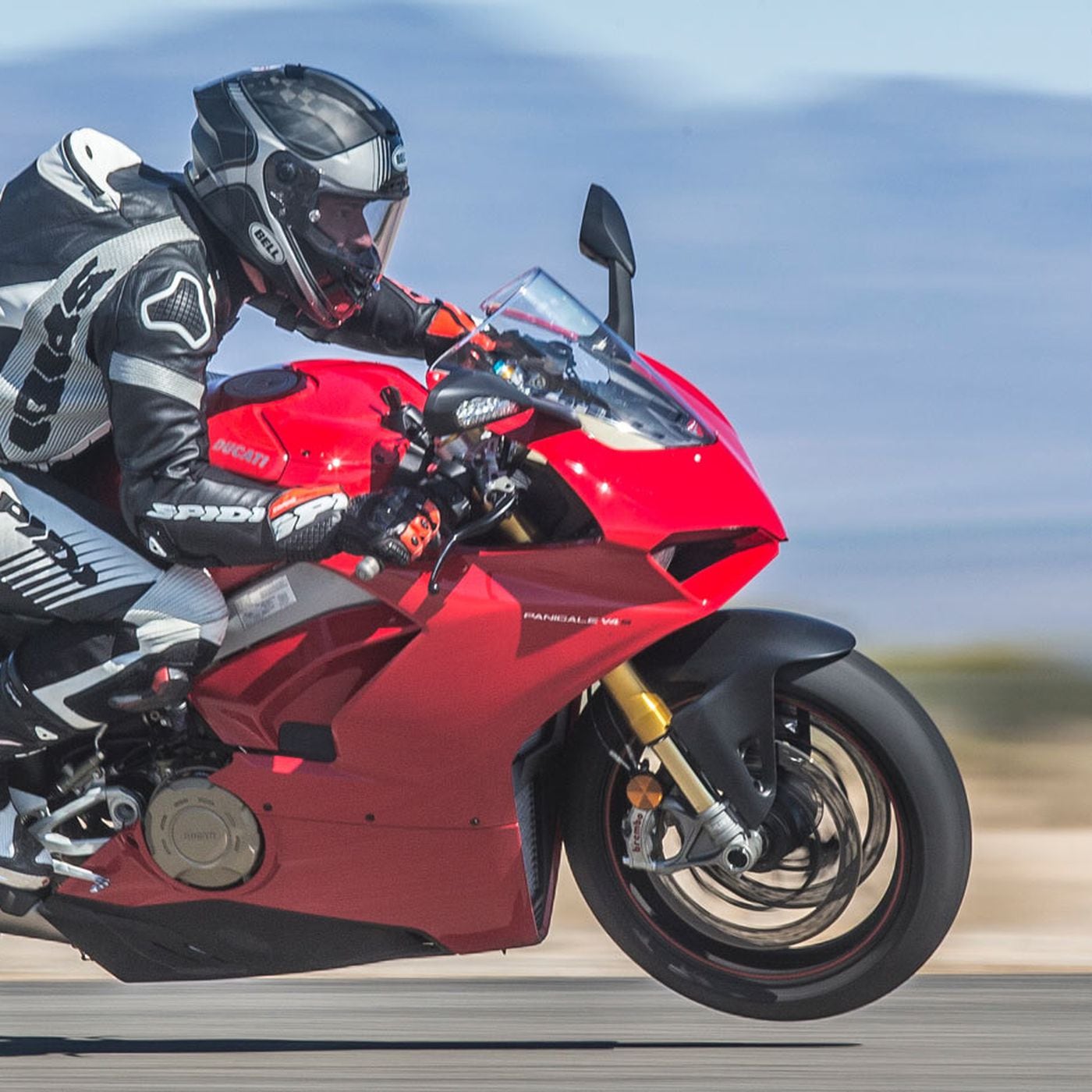 Best Superbike 18 Ducati Panigale V4 S Cycle World