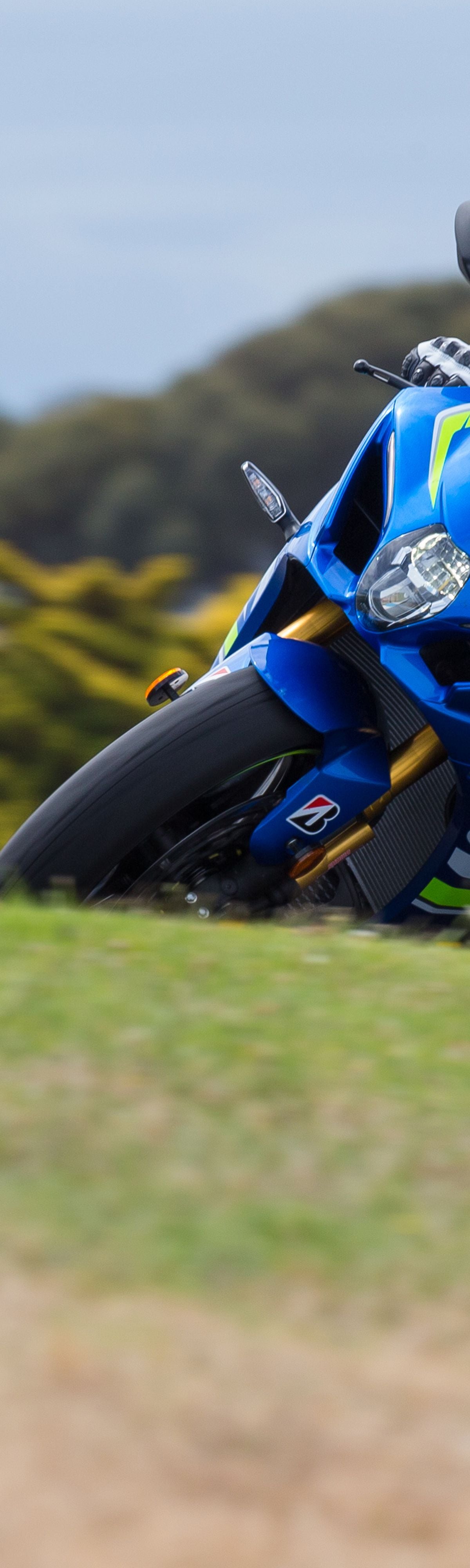 2017 Suzuki GSX-R1000R - FIRST RIDE REVIEW | Cycle World