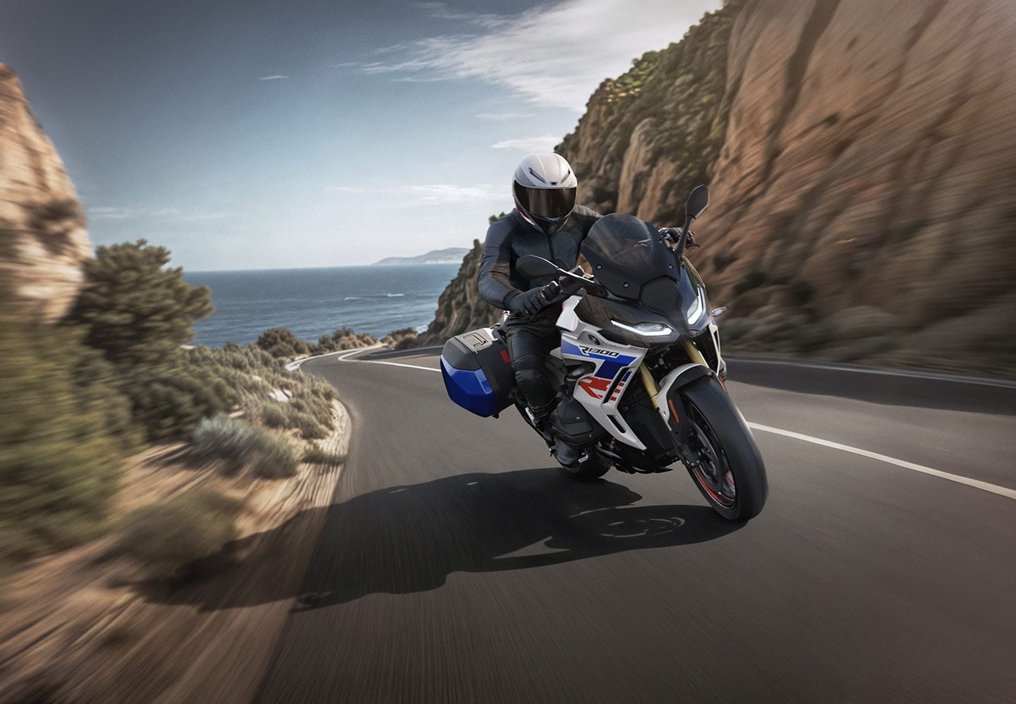 เปิดตัวรถจักรยานยนต์ 2026 BMW R 1300 RS สมรรถนะเหนือระดับ