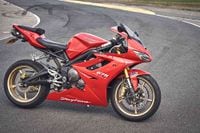 Triumph daytona 675 2021 sales