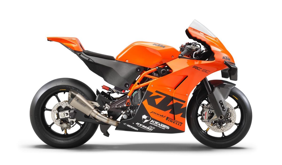 The rear tail unit doubles as the fuel tank, leaving room for a larger airbox in what’s usually the tank’s spot.