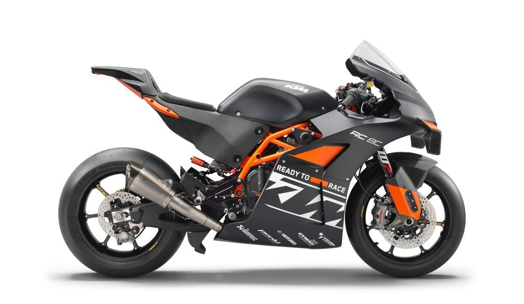 2025 KTM 990 RC R First Look Cycle World