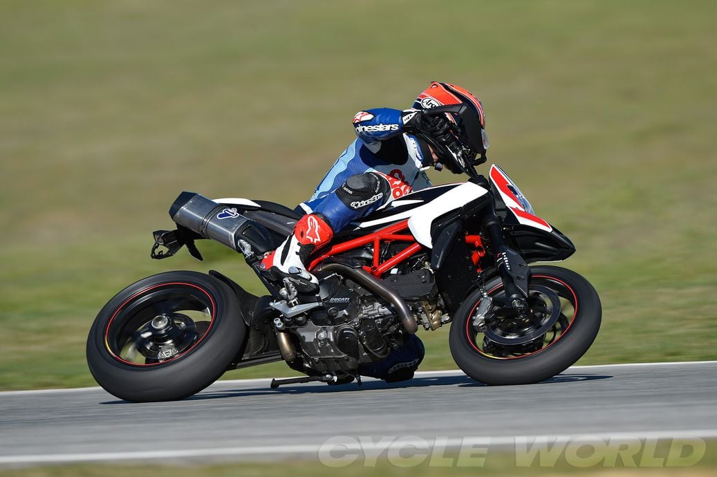 Reserveonderdelen en accessoires voor Ducati HYPERMOTARD 821 SP
