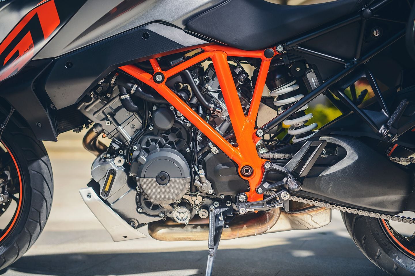 Ktm 1290 super duke gt 2017 deals