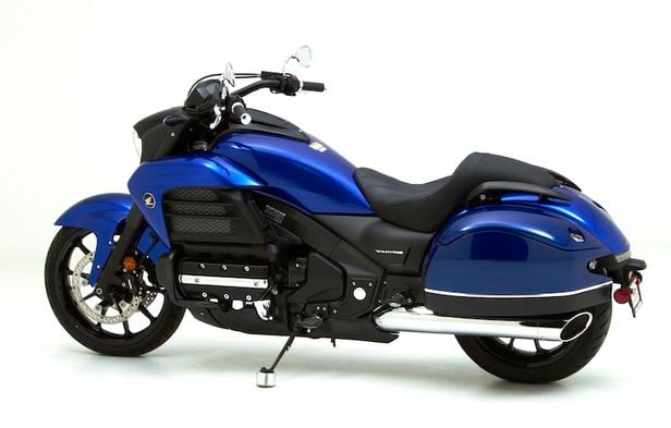 Honda valkyrie hard saddlebags clearance