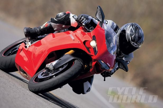 2007 Ducati 1098S ROAD TEST Sportbike Motorcycle Review- Photos