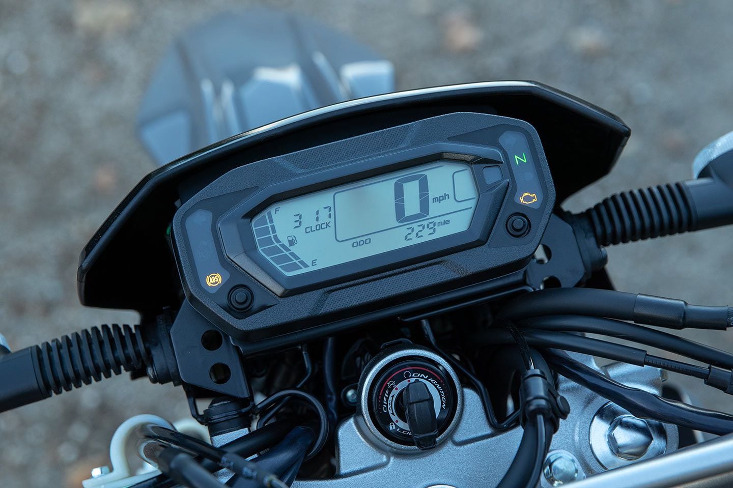 The familiar Kawasaki digital dash is simplistic and displays only basic information. On other Kawasaki models, the box on the far right works as a gear indicator. For a bike tailored to new and beginning riders, a gear indicator can be helpful.