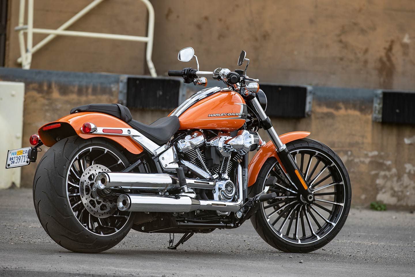 Harley davidson breakout engine cc 2025