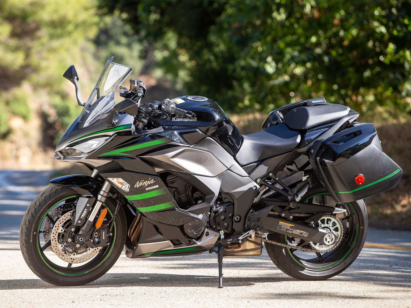 2020 Kawasaki Ninja 1000 SX First Ride Review |