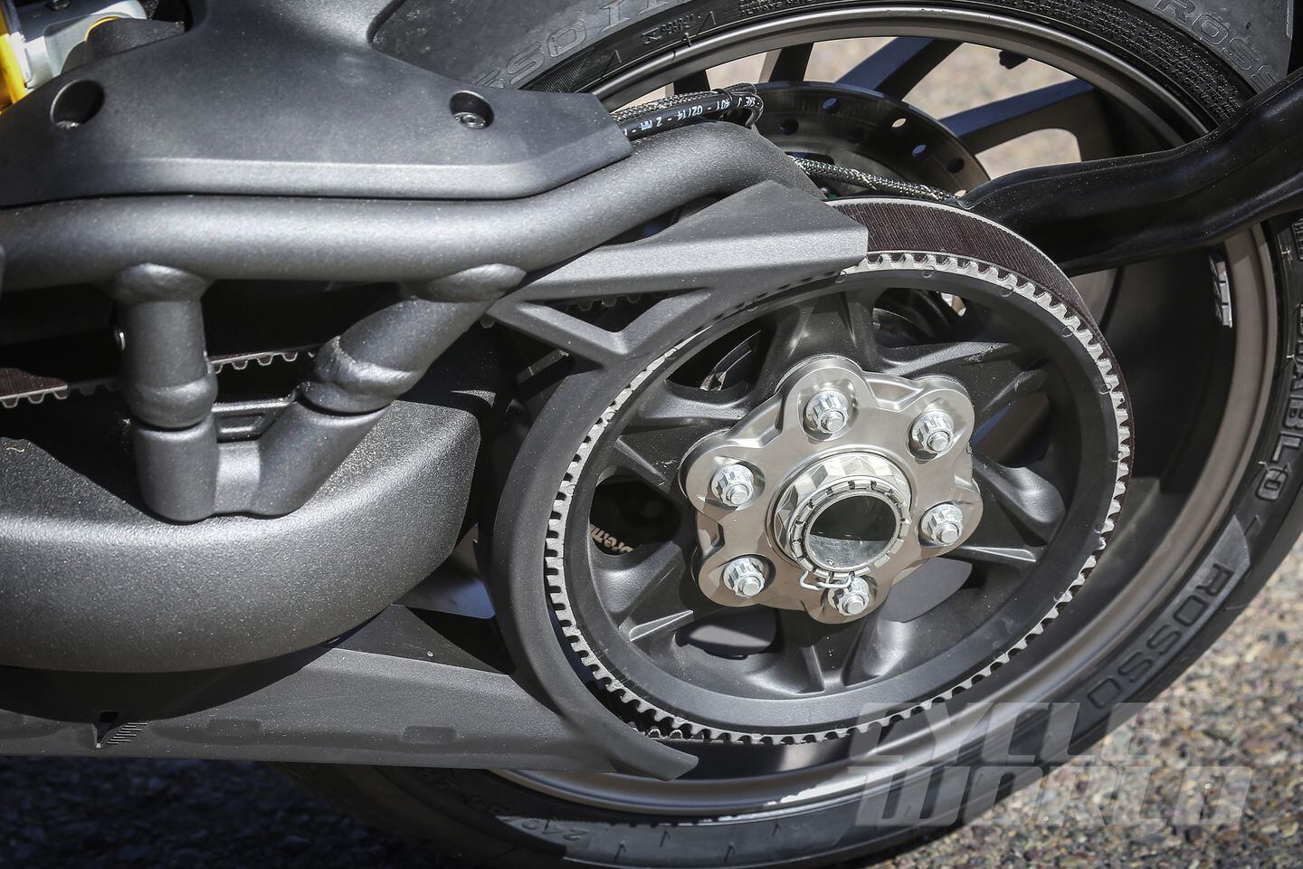2016 xdiavel deals