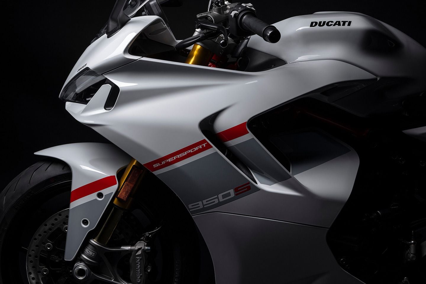 2024 Ducati SuperSport 950 Buyer's Guide: Specs, Photos, Price