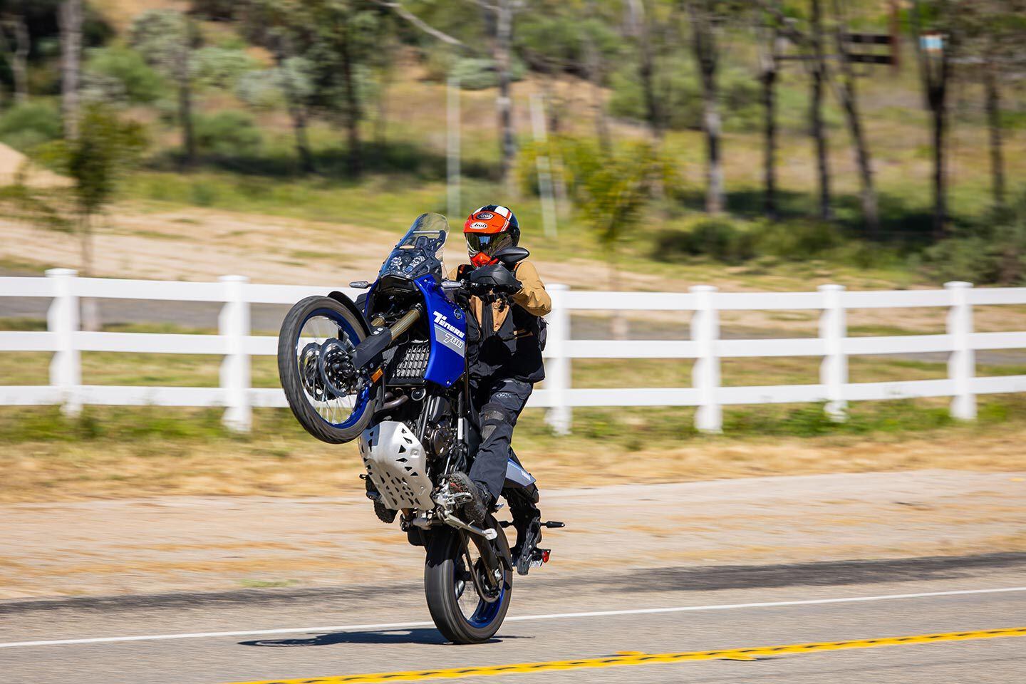 Arai’s XD-5 is a “wheelie” high-quality helmet.