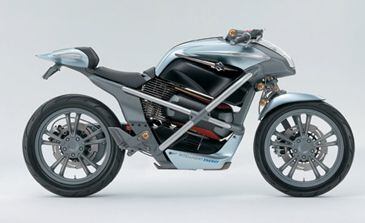 All the way back in 2007, Suzuki showed its Crosscage concept, which proposed hydrogen power. <i>Suzuki</i>