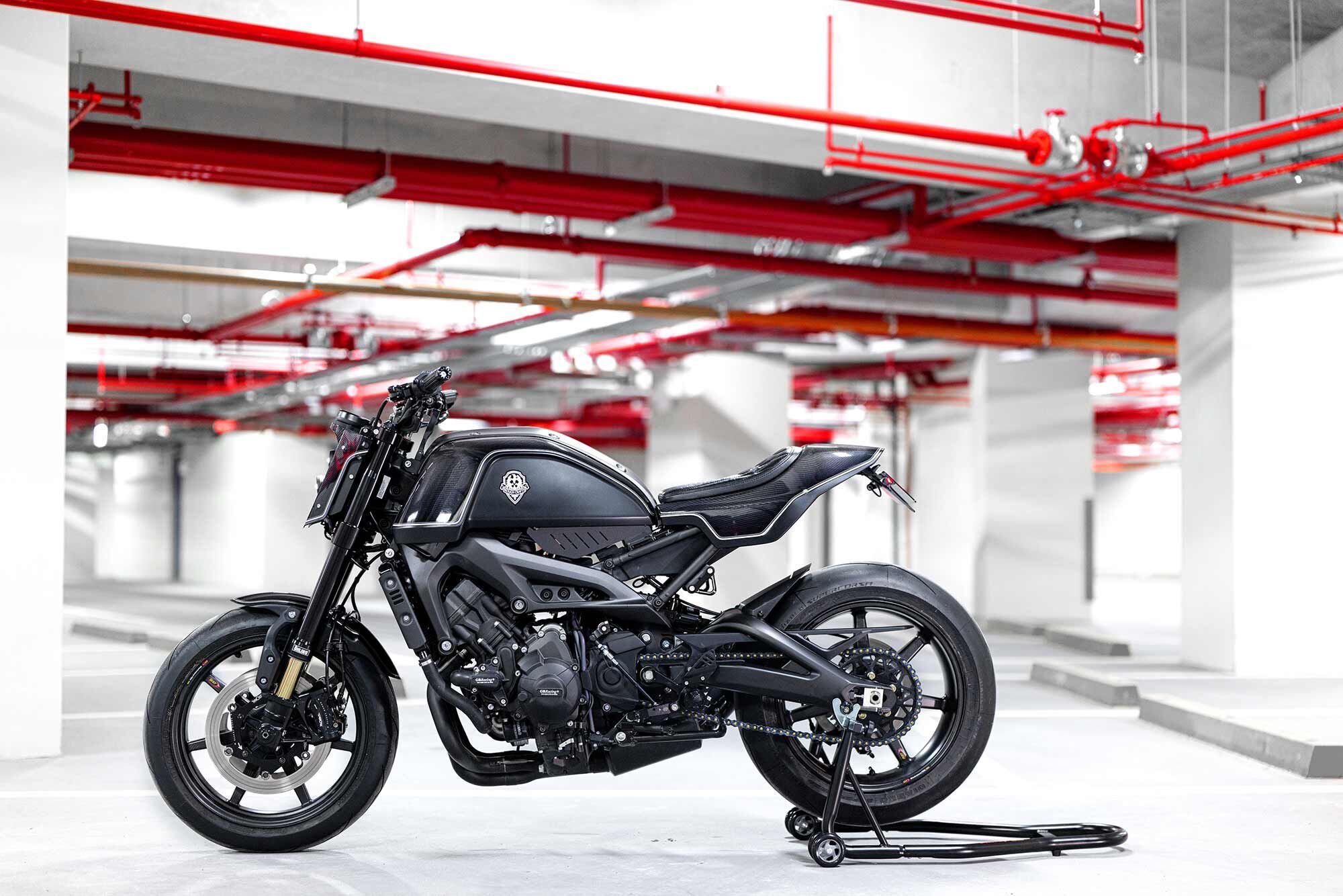 Rough Crafts XSR900 Kit Cycle World