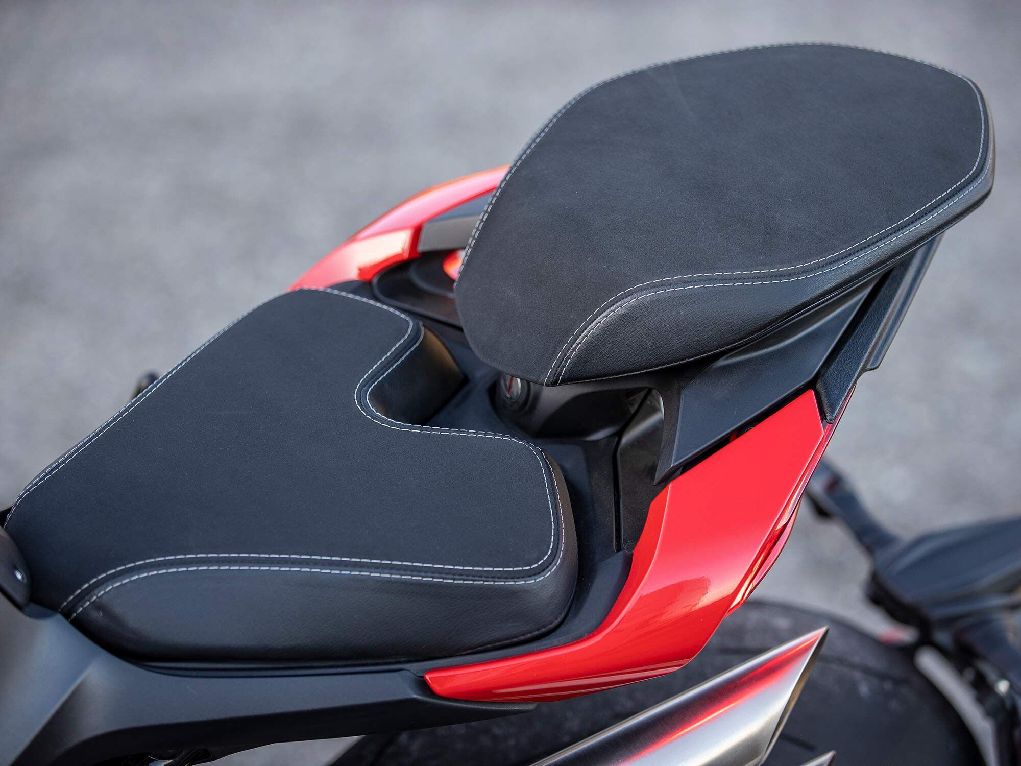Moving back on the seat offers more comfort; the narrow front becomes uncomfortable quickly.