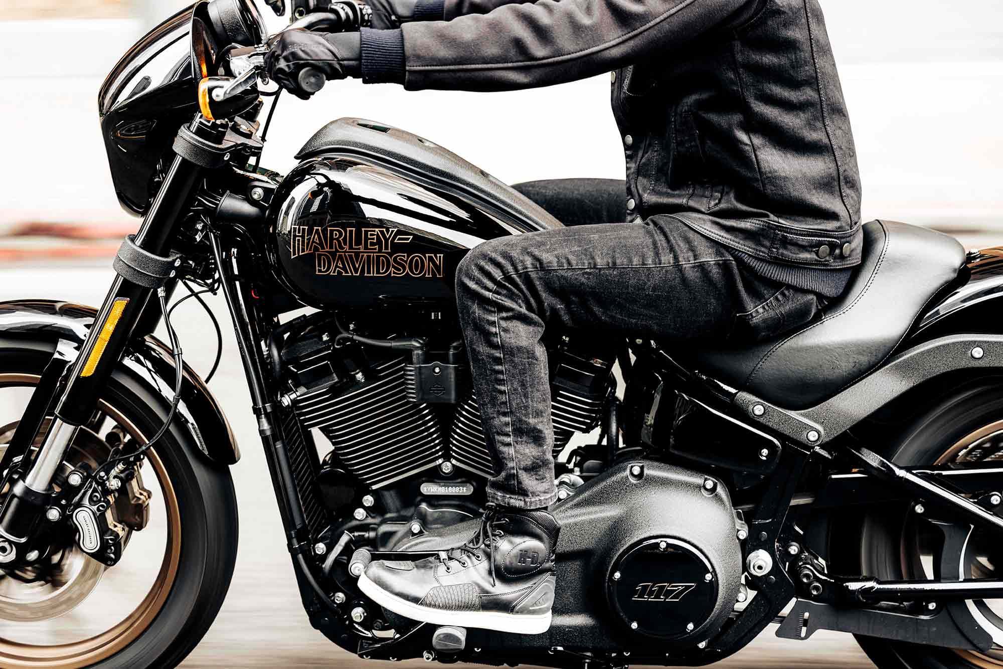 Along with the bigger M-8 117 engine, the 2022 Low Rider S also gains longer-travel rear suspension to increase cornering clearance.