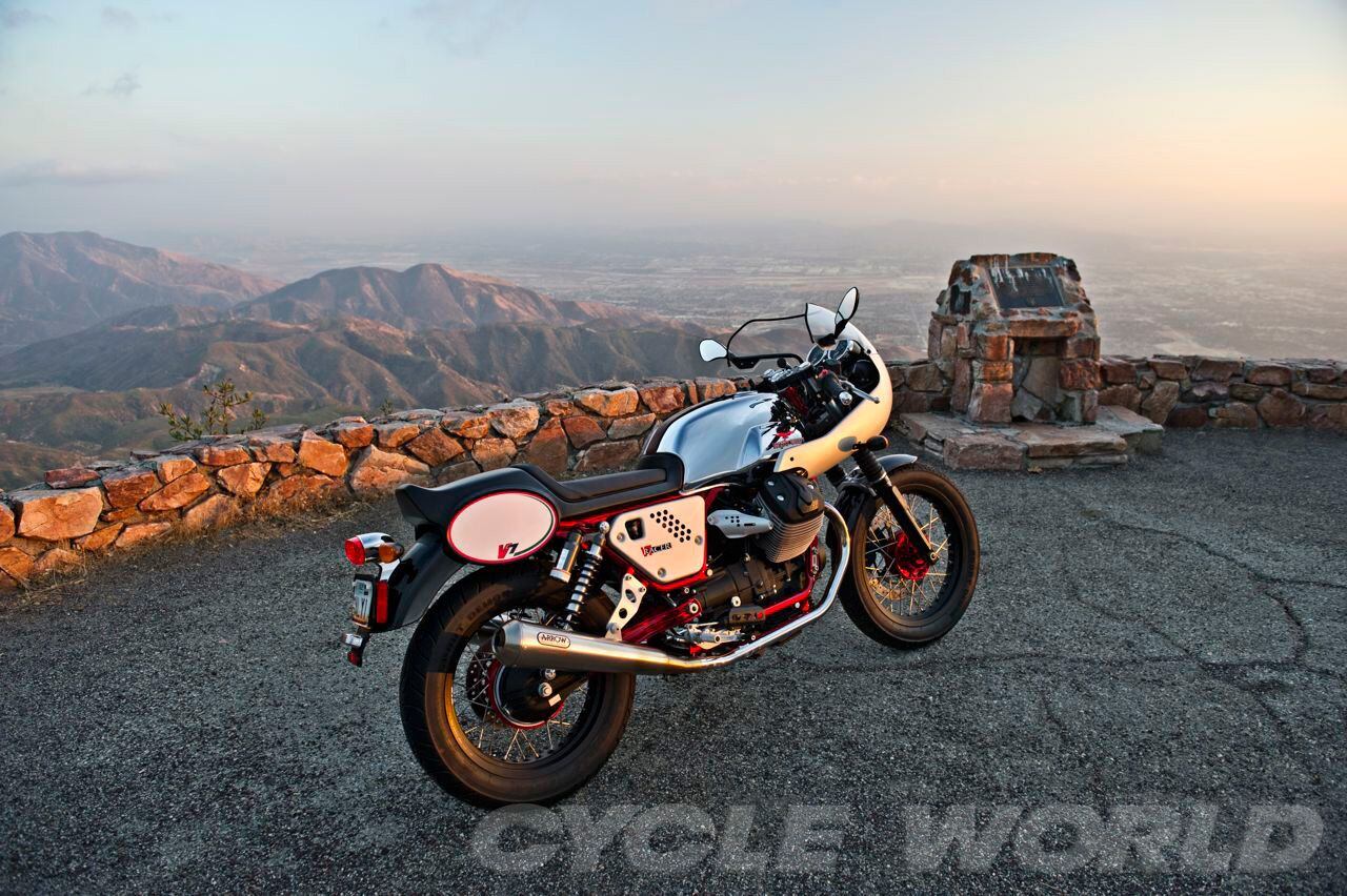 Moto Guzzi v7 Racer 2013