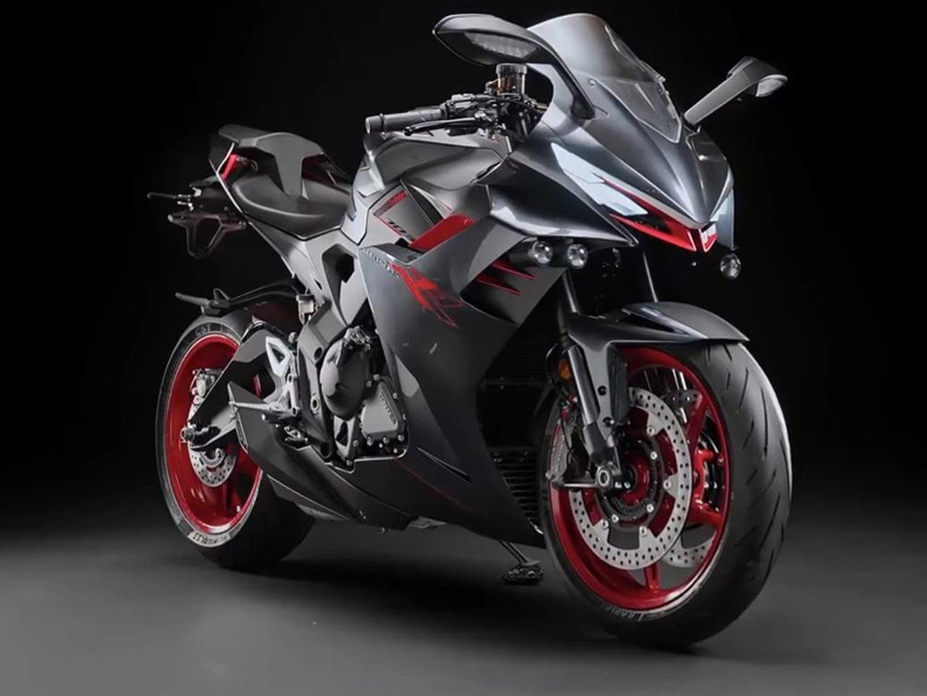 Zontes 703RR Hitting Production | Cycle World