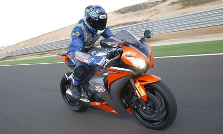 Honda fireblade 2010 deals