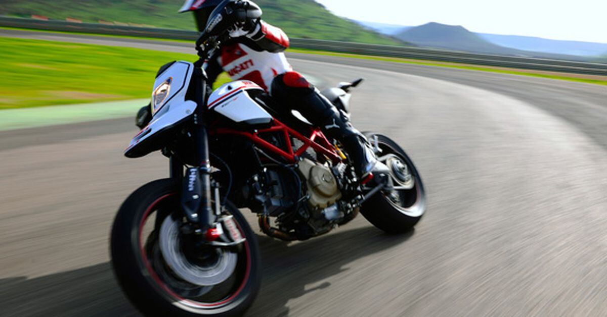 Ducati Hypermotard 1100 EVO