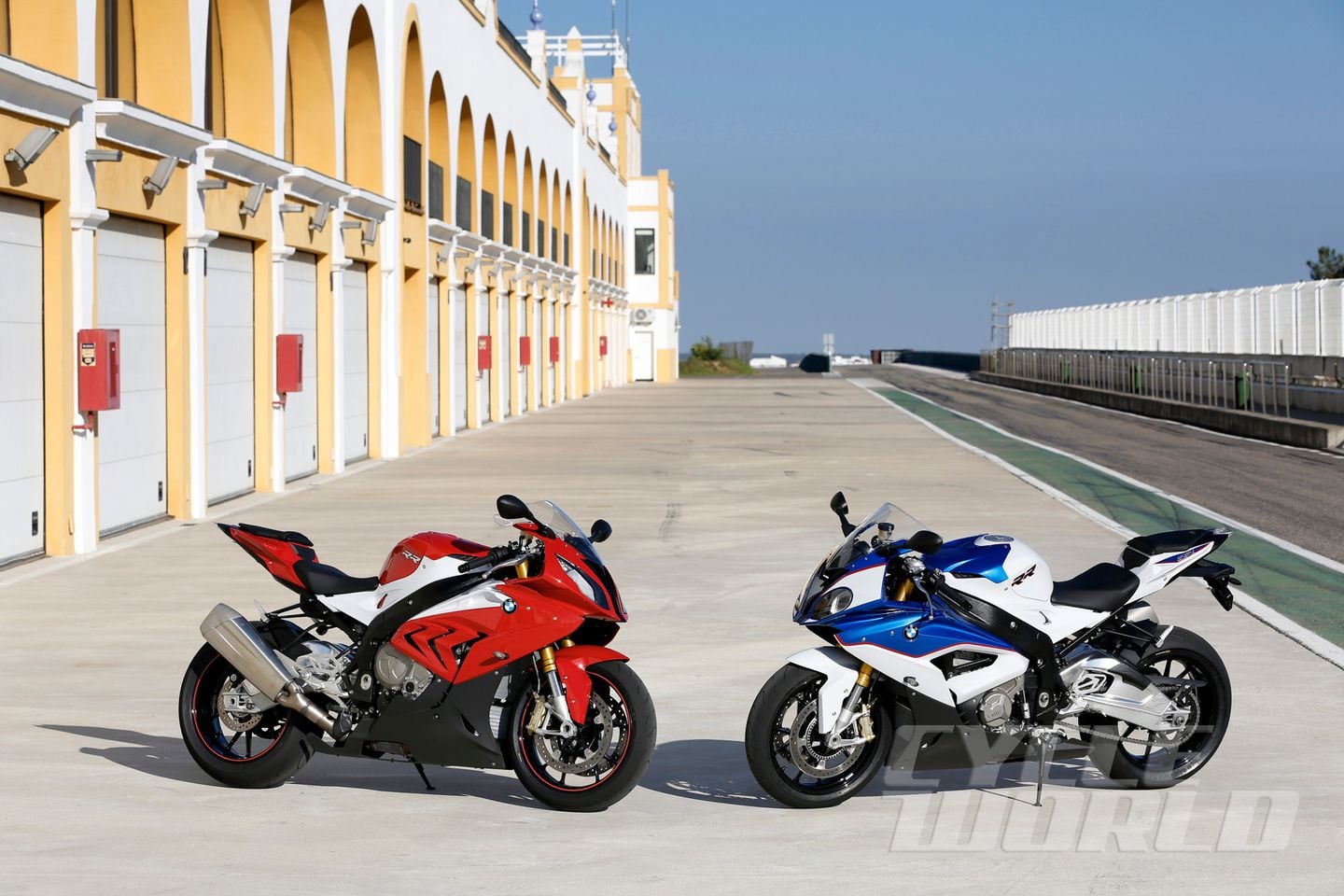 2015 BMW S1000RR- First Ride Sportbike Motorcycle Review- Photos- Specs