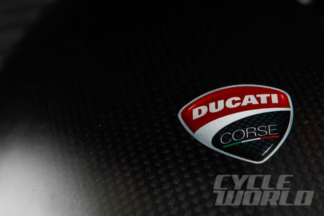 Ducati 1199 Superleggera Sportbike Review- Photos- Specifications | Cycle  World