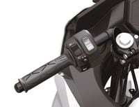 2024 Kawasaki Ninja e 1 left grip controls details