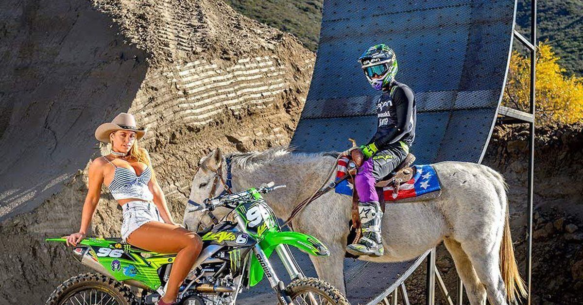 Watch Axell Hodges Hit A Moto Halfpipe In "Slayground 2 ... Watch Axell Hodges Hit A Moto Halfpipe In "Slayground 2 ... - 1200 x 628 jpeg 213kB