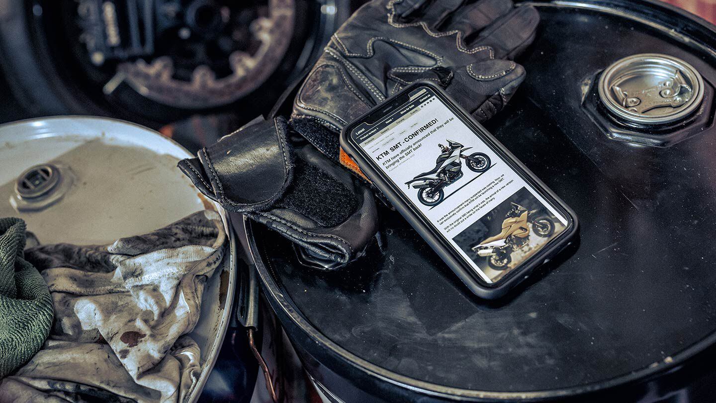 News directly from the horse’s mouth: The brand-new KTM 890 SMT that we tipped you off to recently is now being teased by KTM, confirming an official announcement on April 24.