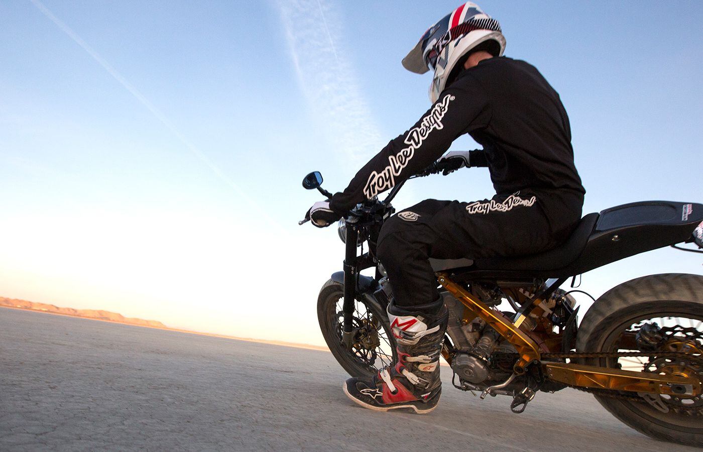 Zaeta 530 SE Street-Legal Italian Flat-Tracker | Cycle World