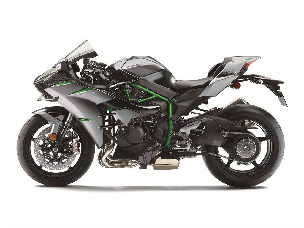 2022 Kawasaki Ninja H2/H2 Carbon.