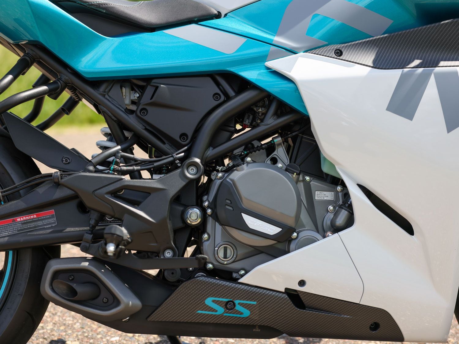 The 300SS bodywork was clean, though the lines may be questionable.