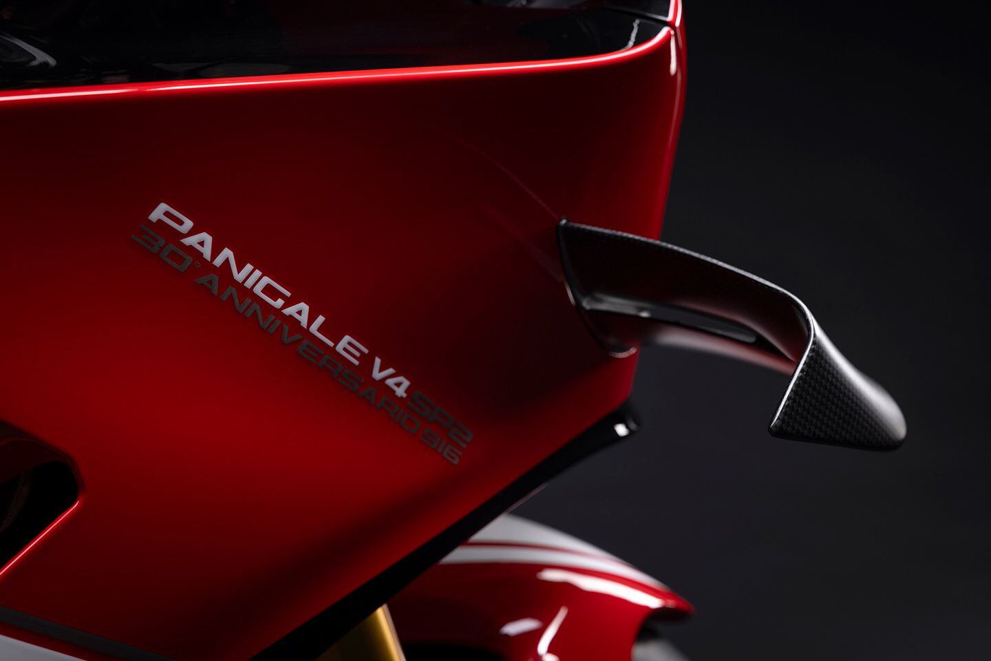 2024 Ducati Panigale V4 SP2 30th Anniversario 916 First Look