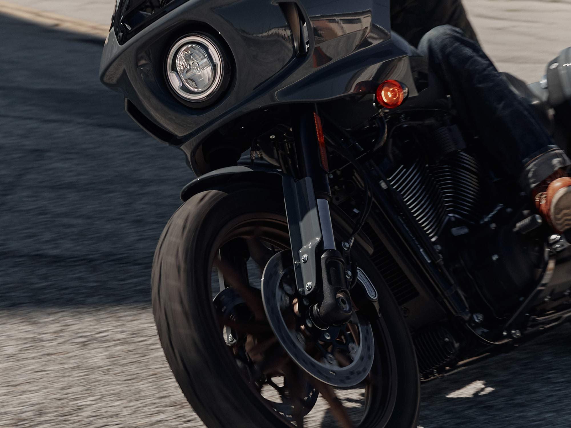 The Low Rider ST has a 43mm inverted fork with cartridge internals and a single-rate spring.
