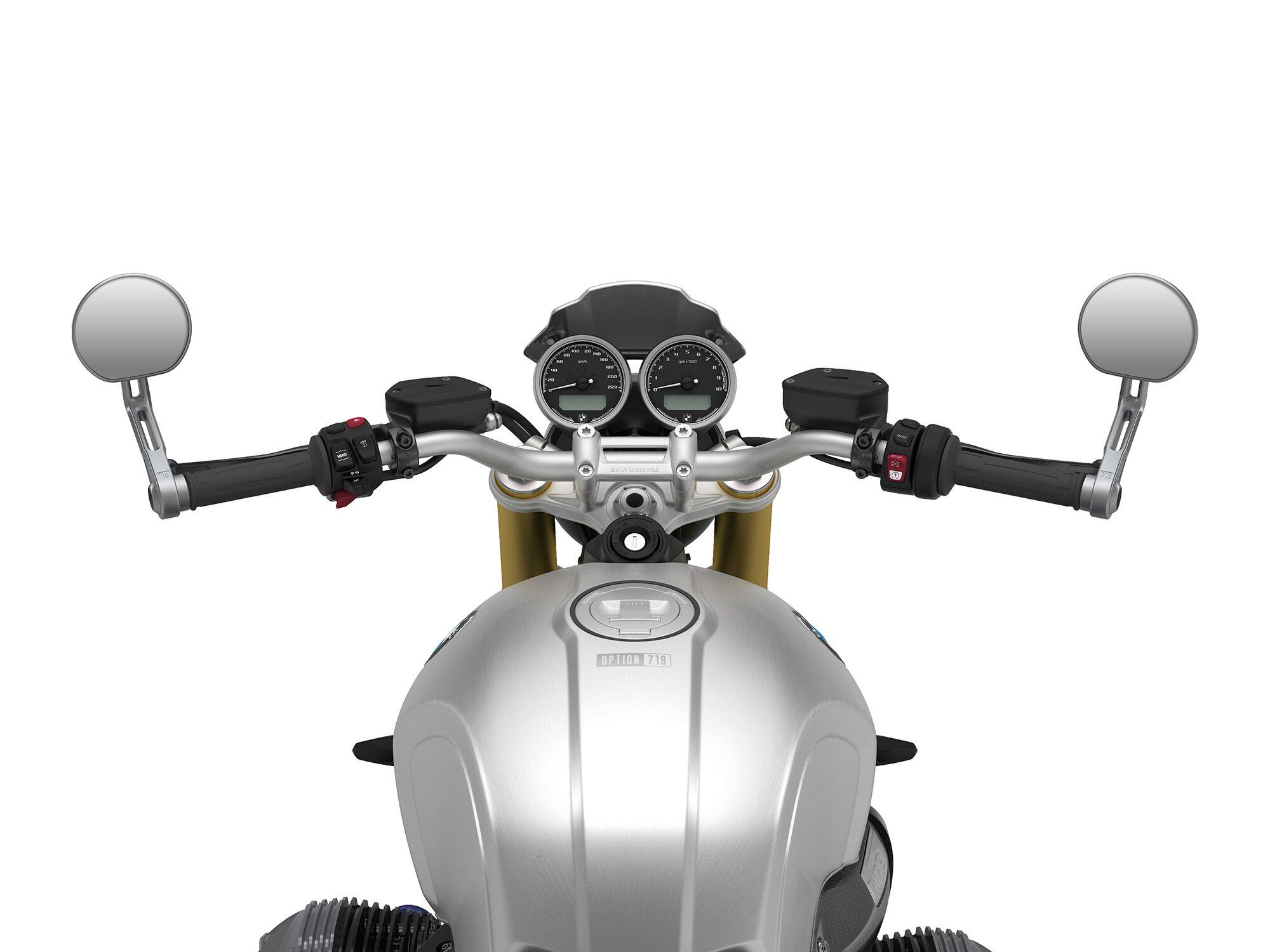 2022 BMW R nineT in the Option 719 Aluminum Matte scheme.