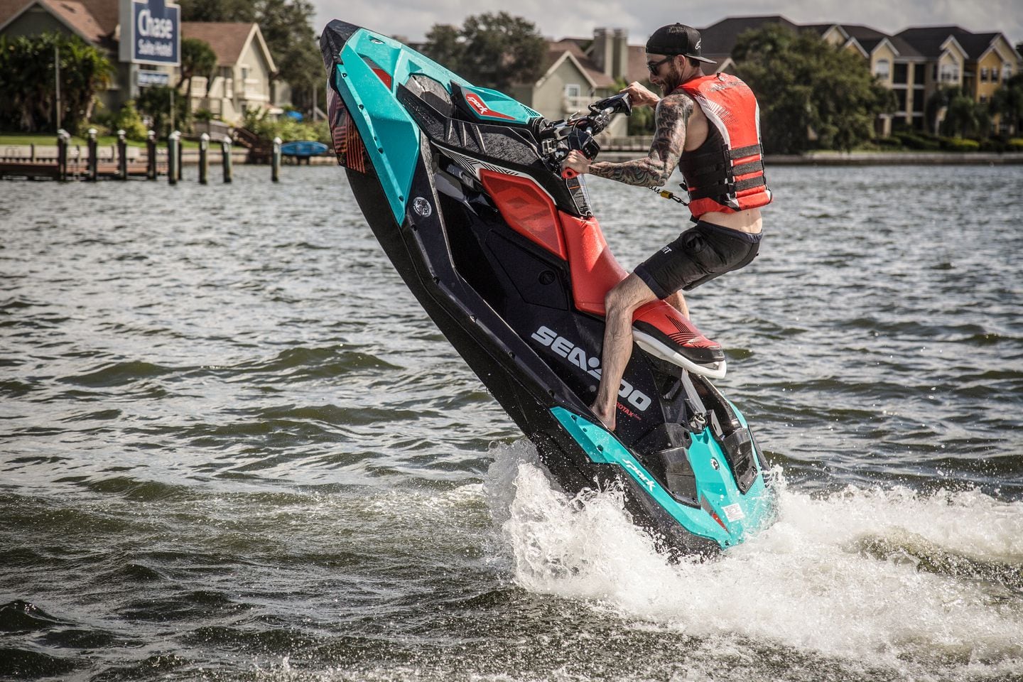 Sea doo spark trixx. Sea Doo Spark Trixx 2022. BRP Spark Trixx transport Box. Stevie Trixx
