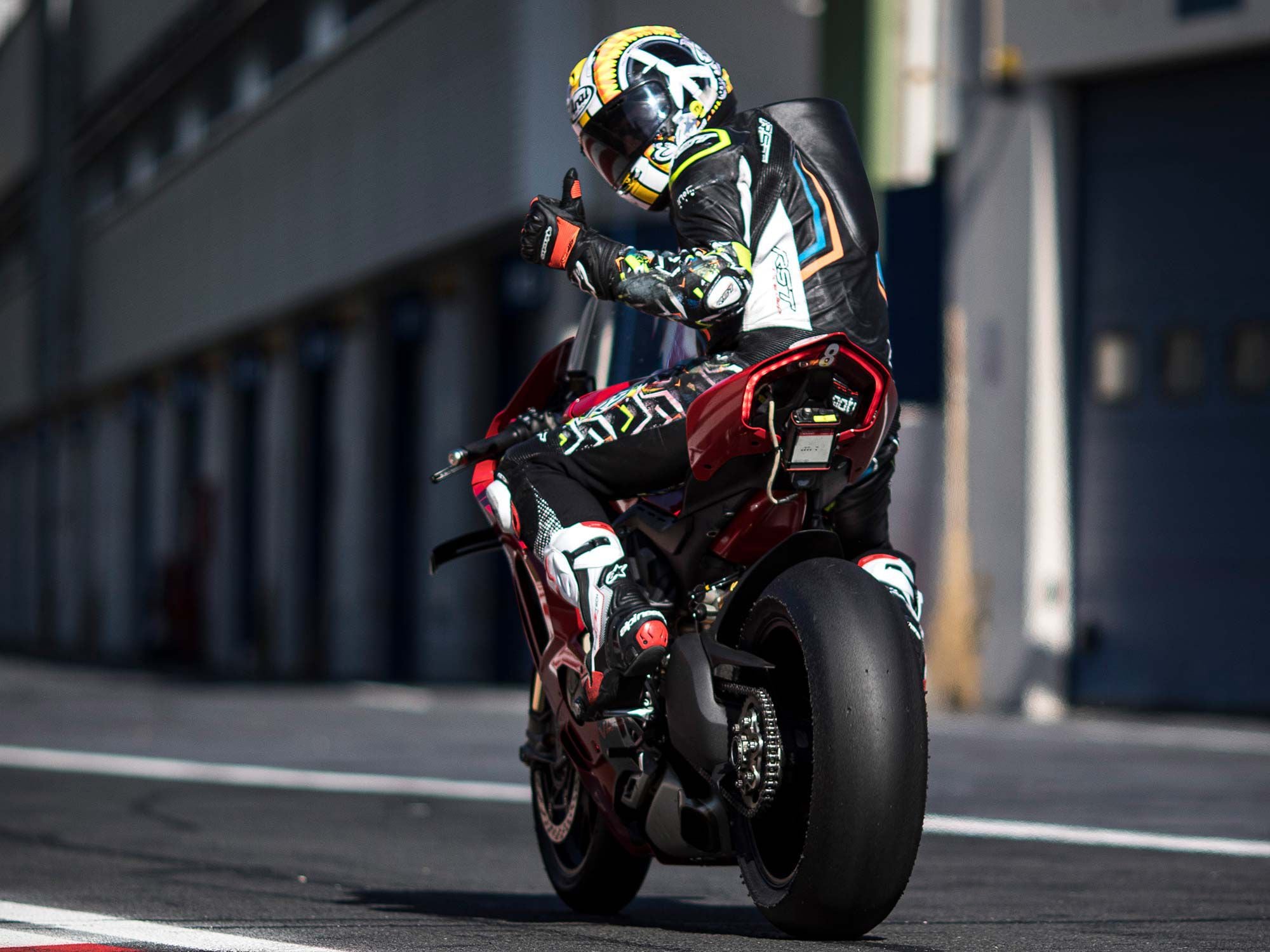 This was going to be more than just a lap time shootout. Ducati fitting datalogging equipment to both bikes to understand why and where the new Panigale V4 S would be faster.