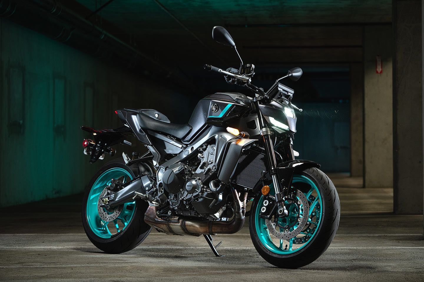Ready to rumble—the MT-09 is even sharper and more angular with the new tweaks to the gas tank and bodywork.