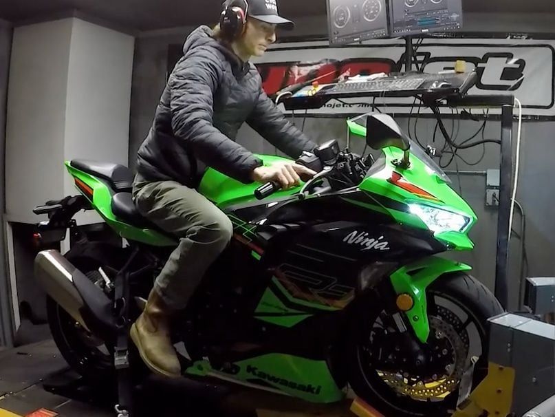 2023 Kawasaki Ninja ZX-4RR Dyno Run | Cycle World