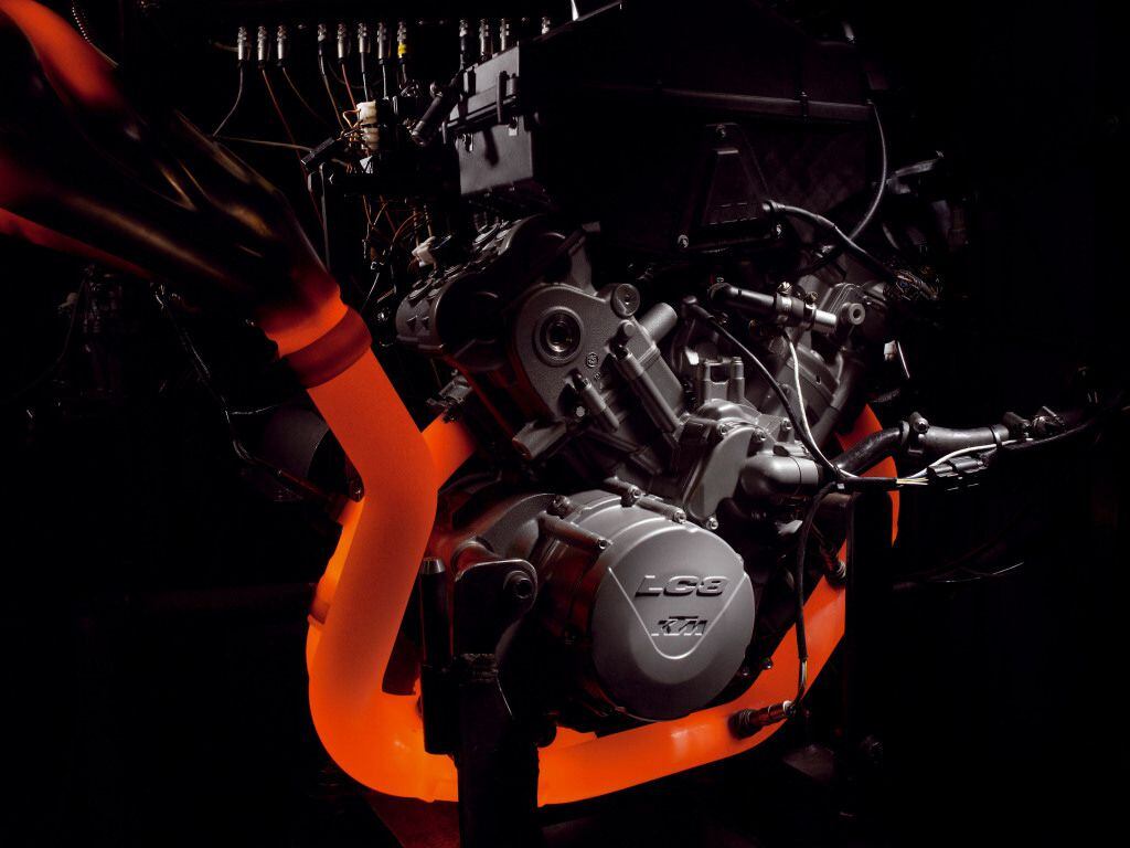 www.cycleworld.com