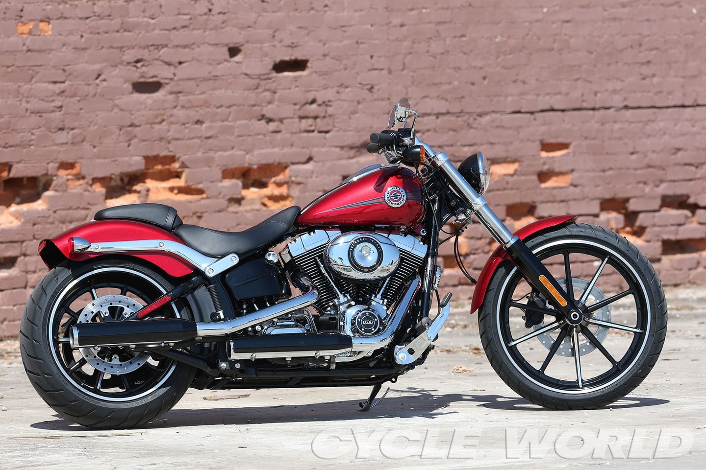 2013 Harley Davidson Fxsb Breakout First Ride Review Photos Cycle World